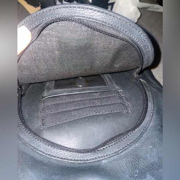 Black Nine West Purse/Backpack - Picture 6 of 8